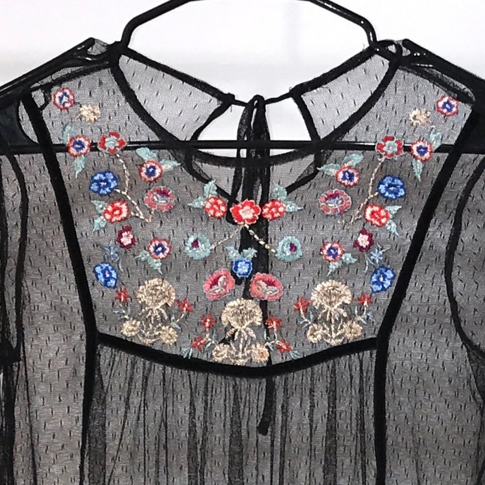 Zara Embroidered mesh black top